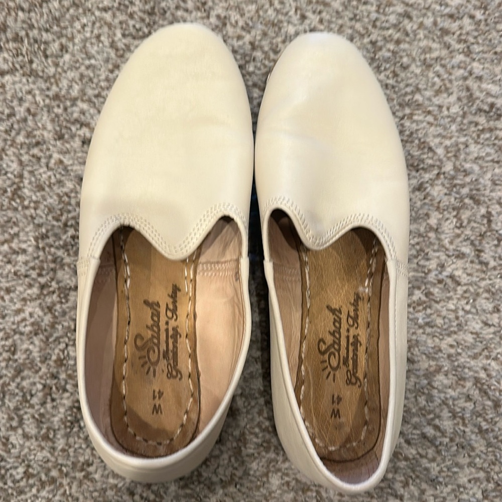 Sabah Baja White Handmade In Turkey Flat Leather Loafers Sabah Sz 41  US 9-9.5